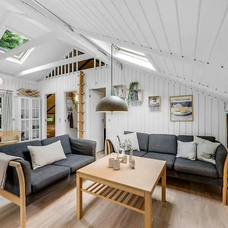 Hege - 1km To The Fjord By Interhome *